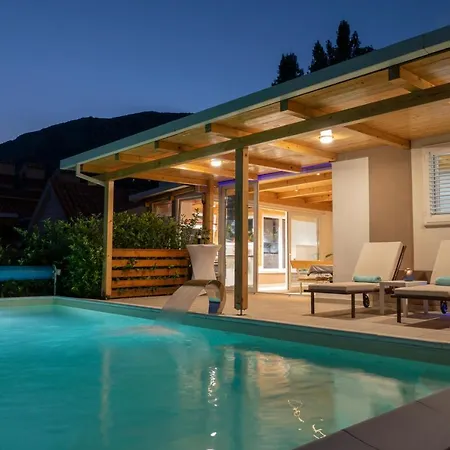 Holiday home Panoramic Leisure Retreat