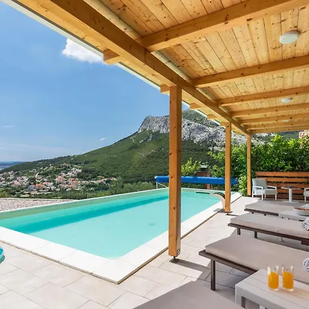Holiday home Panoramic Leisure Retreat *
