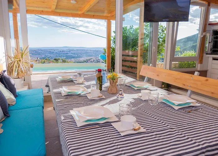 Panoramic Leisure Retreat Casa de Férias Klis