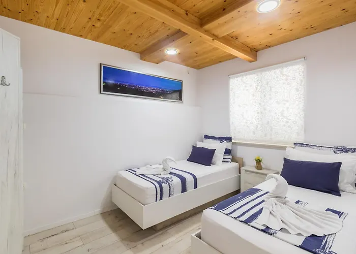 Panoramic Leisure Retreat